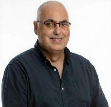 V&iacute;tor Manuel Branco Maur&iacute;cio